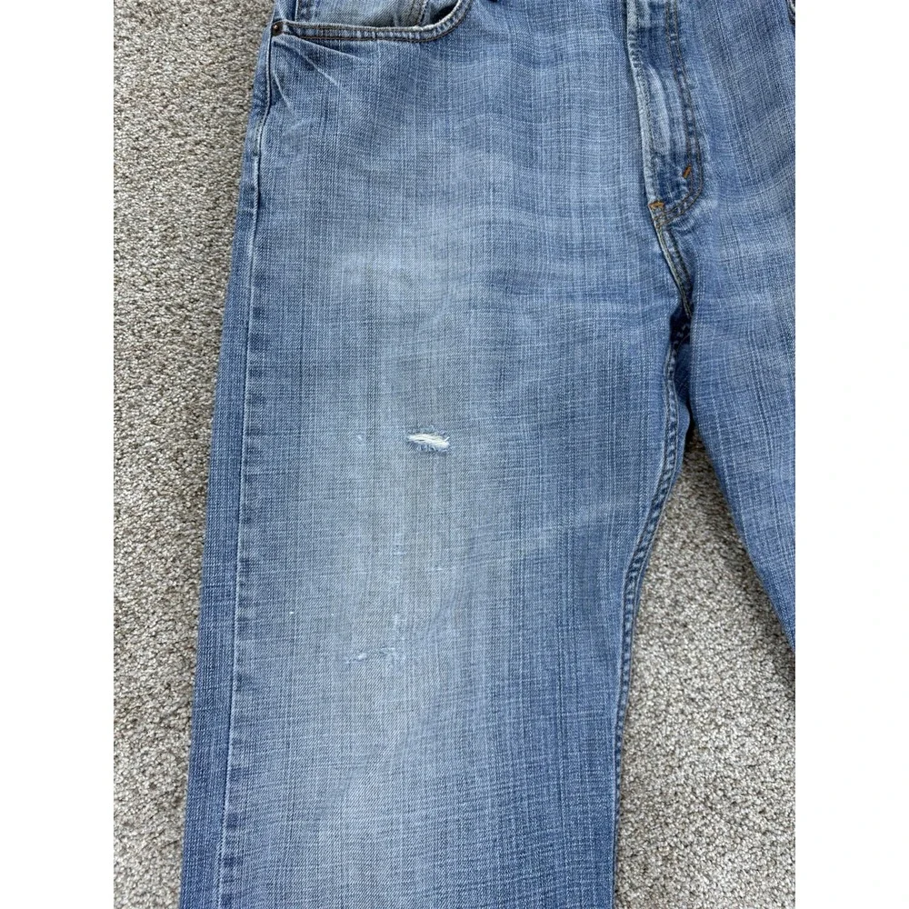 Vintage Levis 559 Jeans Mens 36x32 Blue Relaxed Straight Workworn Light Wash Y2K